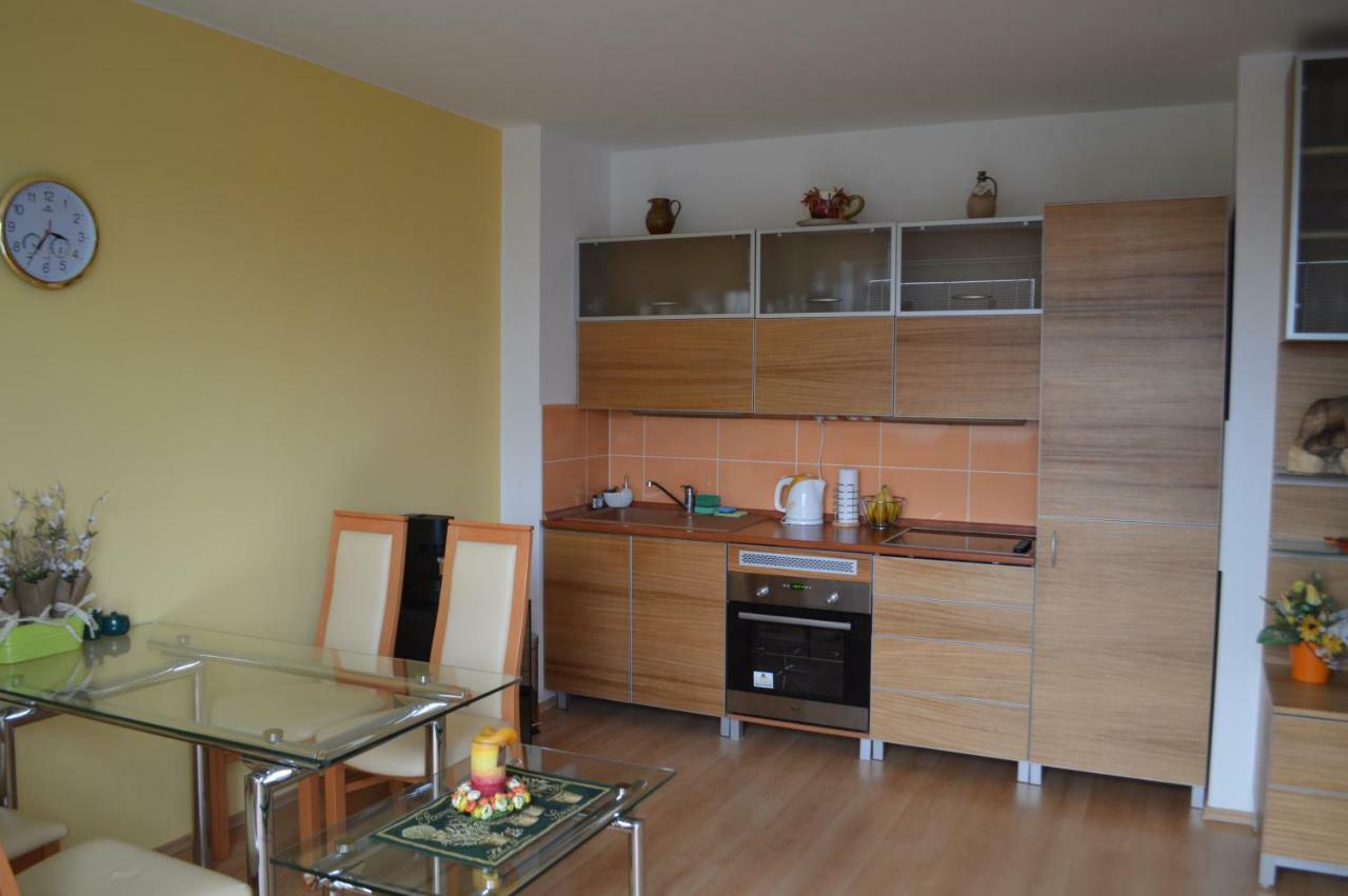 Golem Top Apartman Appartement Štrba Buitenkant foto